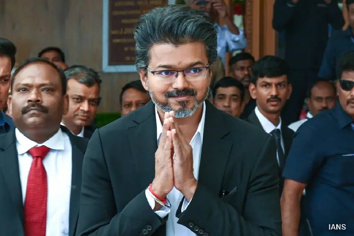 கரூர் செல்லும் முதல்வர் விஜய்? பாதிக்கப்பட்ட குடும்பங்களை சந்திக்க திட்டம் | Vijay To Go Karur On July 2 Meet Stampede Vicitms