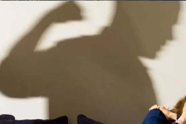 தாயை கொடூரமாக தாக்கிய மகன் - அண்ணனை தாக்கிய தம்பி | Family Fight Brother And Mother Injured தாயை கொடூரமாக தாக்கிய மகன் - அண்ணனை தாக்கிய தம்பி | Family Fight Brother And Mother Injured