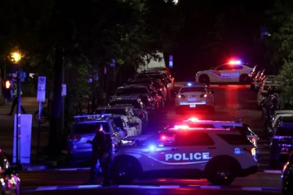 அமெரிக்காவில் இடம்பெற்ற துப்பாக்கிச் சூட்டில் 4 பேர் பலி | Four Killed In Mass Shooting After Mississippi