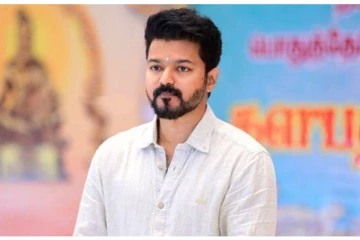 விஜய்யின் படத்தில் நடிக்க அழுதுள்ள பிரபல நடிகை... அவரது அம்மாவே கூறிய தகவல்