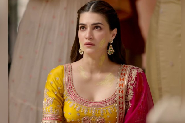 காதல் குறித்து மனம் திறந்து பேசிய தனுஷ் பட நடிகை க்ரித்தி சனோன்.. என்ன கூறியுள்ளார் பாருங்க | Kriti Sanon Talk About Love காதல் குறித்து மனம் திறந்து பேசிய தனுஷ் பட நடிகை க்ரித்தி சனோன்.. என்ன கூறியுள்ளார் பாருங்க | Kriti Sanon Talk About Love