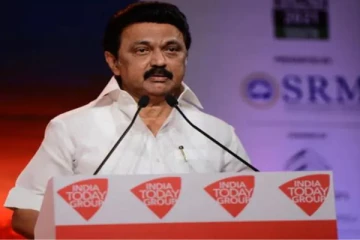 தமிழக மக்களால் நம்பர் 1 இடத்தை பிடித்த மு.க.ஸ்டாலின்