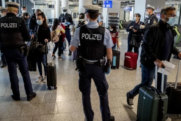 யாருக்கெல்லாம் ஐரோப்பாவிற்குள் நுழைய அனுமதி! கசிந்த முக்கிய தகவல்