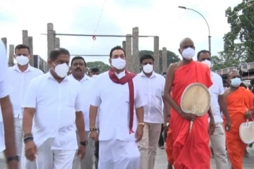 அநுராதபுரம் சென்ற மகிந்தவுக்கு ஏற்பட்ட நிலை (Video)