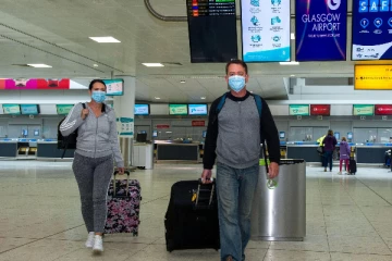 அச்சுறுத்தும் கொரோனா;  அனைத்து  விமான  சேவைகளையும்  நிறுத்திய சீனா