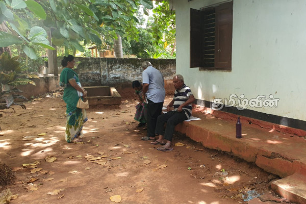 யாழில் 30 வருடங்களாக கட்டுப்பாட்டிலிருந்த காணி! வெளியேறிய பொலிஸார் | Jaffna Kopay Police Land Handed Over