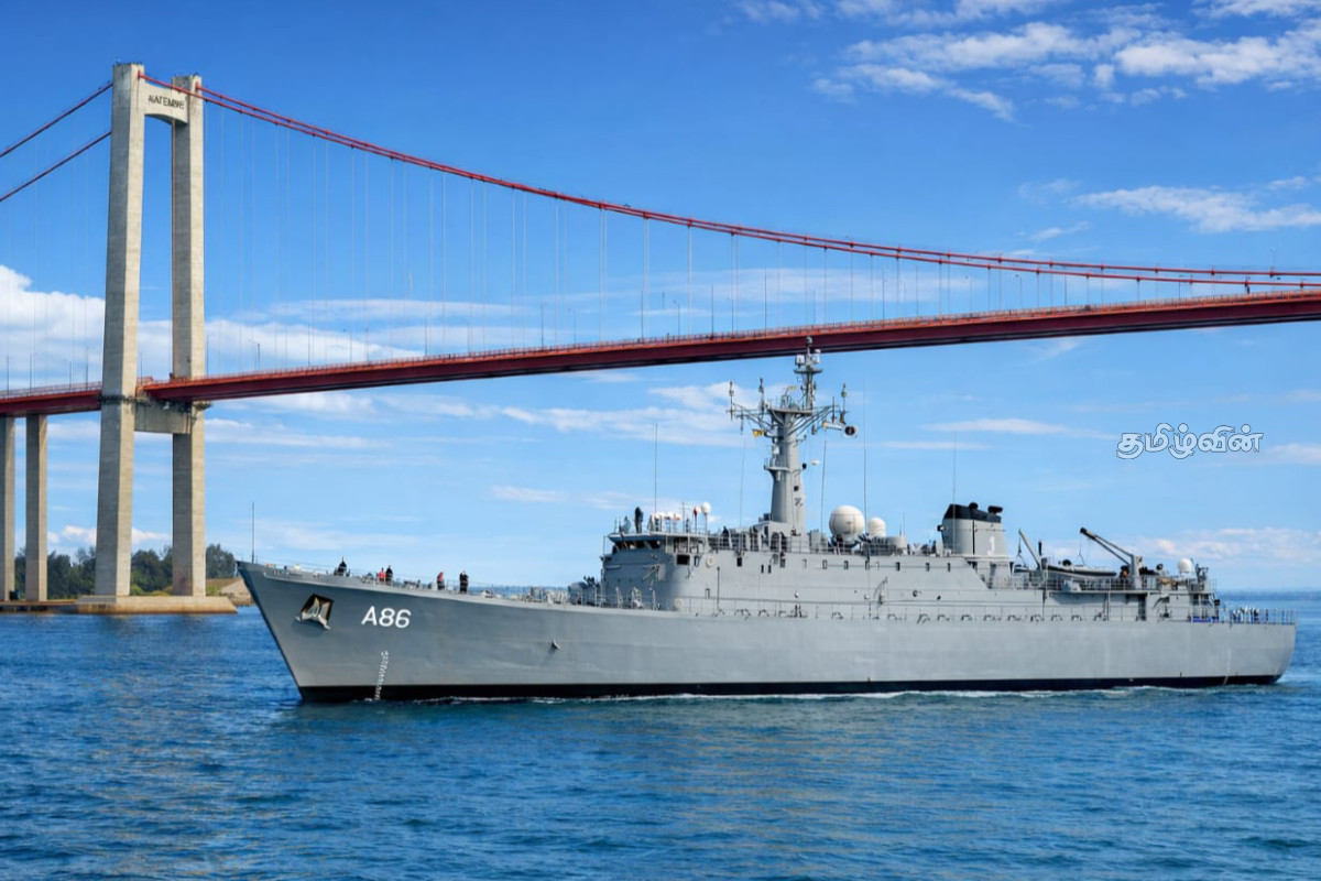 இந்தியக் கடற்படைக் கப்பல்கள் இன்று கொழும்புக்கு விஜயம்! | Indian Navy S First Squadron Visits Colombo இந்தியக் கடற்படைக் கப்பல்கள் இன்று கொழும்புக்கு விஜயம்! | Indian Navy S First Squadron Visits Colombo