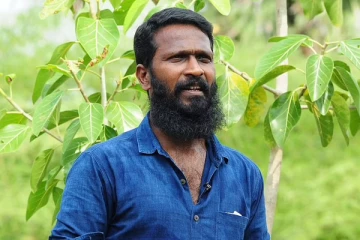 இயக்குனர் ஆவதற்கு முன் நடிகராக மாறிய இயக்குனர் வெற்றிமாறன்.. புகைப்படத்துடன் இதோ