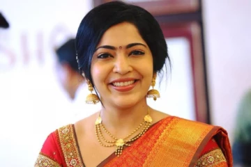 அச்சு அசல் கிராமத்து பெண்ணாக வேறொரு லுக்கில் தொகுப்பாளினி ரம்யா- ஆளே மாறிவிட்டாரே, இதோ பாருங்க
