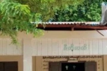 පාසලකට එල්ල වූ ප්‍රහාරයකින් ළමුන් 11ක් ජිවිතක්ෂයට -15 ක් අතුරුදන්..