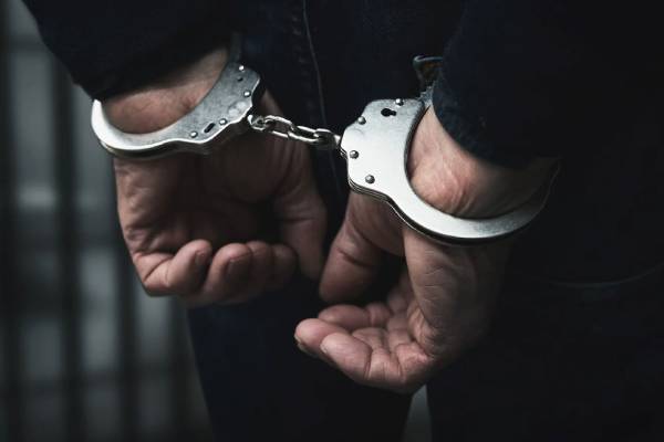 பிரான்ஸில் இலங்கை தமிழர் அதிரடி கைது...! | Uk Arrests Sri Lankan Tamil Wanted In France பிரான்ஸில் இலங்கை தமிழர் அதிரடி கைது...! | Uk Arrests Sri Lankan Tamil Wanted In France