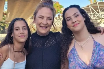 இஸ்ரேலில் ஹமாஸ் தாக்குதலில் கொல்லப்பட்ட பிரித்தானிய தாய் மற்றும் மகள்கள்: பெற்றோர் கூறியுள்ள சமீபத்திய தகவல்