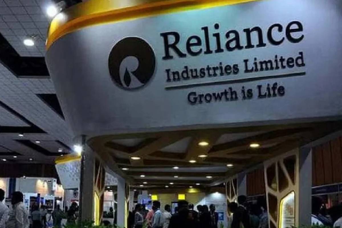 10 பில்லியன் டொலர் வருடாந்திர லாபம் ஈட்டிய முதல் இந்திய நிறுவனம்: சாதித்த ரிலையன்ஸ் | Mukesh Ambani Reliance Profit