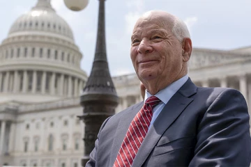 தமிழர்களுக்காக இலங்கை அரசாங்கத்திடம் கோரிக்கையை முன்வைத்த அமெரிக்க செனட்டர்