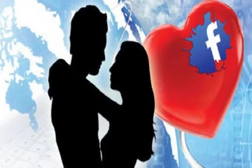 தாயார் வெளிநாட்டில்; பாடசாலை மாணவி காதலனுடன் ஓட்டம்!