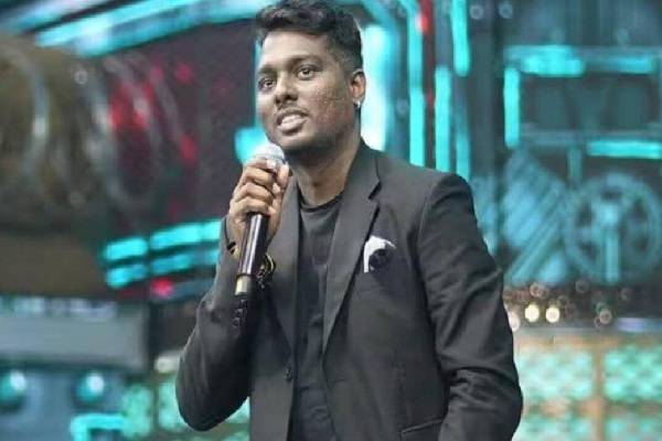 இயக்குநர் அட்லீ - பிரியா தம்பதியினருக்கு இரண்டாவது குழந்தை! குவியும் லைக்குகள் | Atlee And Priya Blussed With 2Nd Baby