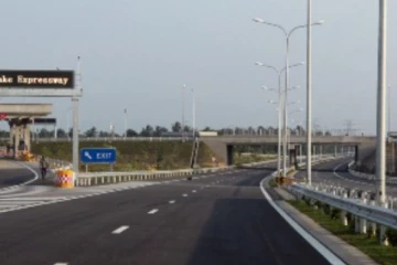 මධ්‍යම අධිවේගී මාර්ගය නිසා මේ රටට අත් වූ විශේෂ දේ