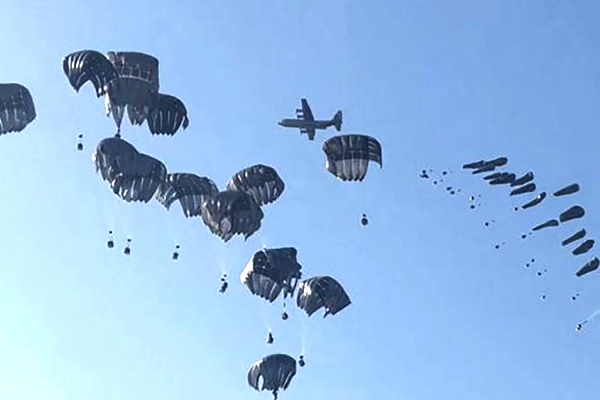Gaza strip, Parachute fails to open, Israel Gaza war, காஸாவில் சோகம்., உதவிக்கு அனுப்பப்பட்ட பாராசூட் செயலிழந்து ஐவர் பலி