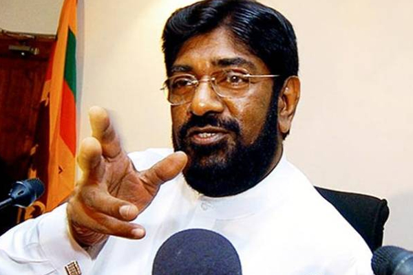 பொய்யான செய்திகள் கவலையளிக்கிறது! சுகாதாரத்துறை அமைச்சர் வெளியிட்ட முக்கிய தகவல் | Reduction In Cost Of Essential Medicines Keheliya
