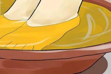 நீரில் இதை 2 சொட்டு கலந்து பாதங்களை ஊற வையுங்கள்.... பத்தே நிமிடத்தில் அதிசயம் நடக்கும்!