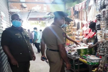 செங்கலடி பொதுச் சந்தையில் சட்டத்தை மீறிய வர்த்தகர்களுக்கு எதிராக  நடவடிக்கை