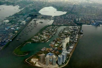 ஜாவா கடலில் மூழ்கும் ஜகார்த்தா: தலைநகரை மாற்றும் இந்தோனேசியா