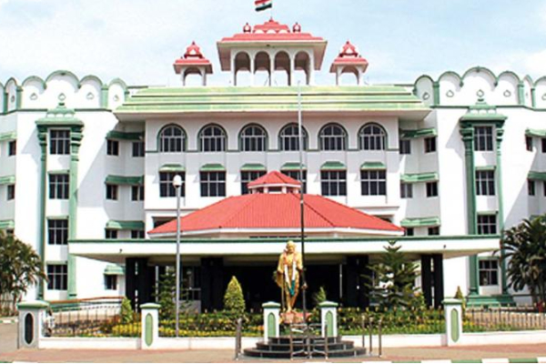 நூற்றாண்டு காலமாக மலை உச்சியில் தீபம் ஏற்றப்படவில்லை - நீதிபதிகள் சரமாரி கேள்வி | Judge Questions On Tirupparankunram Deepam Issue நூற்றாண்டு காலமாக மலை உச்சியில் தீபம் ஏற்றப்படவில்லை - நீதிபதிகள் சரமாரி கேள்வி | Judge Questions On Tirupparankunram Deepam Issue