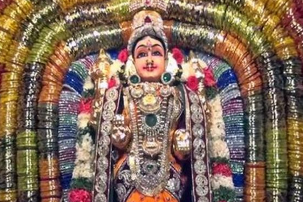 ஆடிப்பூரத்தன்று அம்மனை இப்படி வழிபட்டால் குழந்தை பாக்கியம் கிடைக்குமாம் | God Like This On Aadipuram You Will Get A Child