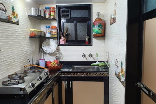 வாஸ்து: சமையலறையில் இந்த 5 பொருட்கள் இருந்தால் உடனே அகற்றி விடுங்கள் | Important Kitchen Vastu Tips To Bring Good Luck