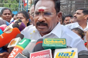அதிமுக மாநாடு நடத்தும் நேரத்தில் திமுக போராட்டம் நடத்துவது தரக்குறைவான செயல் - செல்லூர் ராஜூ