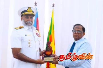 புதிதாக பதவியேற்ற வடக்கு கடற்படை தளபதிக்கும் ஆளுநருக்கும் இடையே சந்திப்பு!