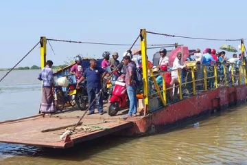 மட்டக்களப்பு படகுப்பாதையில் கட்டணம் செலுத்தி பயணிக்க முடியாது!ஆசிரியர்கள் ஆதங்கம்(video)