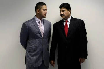 வெறும் 74 ரூபாய்க்கு பல ஆயிரம் கோடி நிறுவனத்தை விற்ற தந்தை... அவரது மகனின் தற்போதைய நிலை