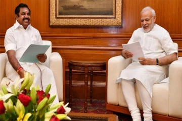 கொரோனா தடுப்பூசி விலையை குறைக்க வேண்டும் - பிரதமருக்கு முதல்வர் கடிதம்