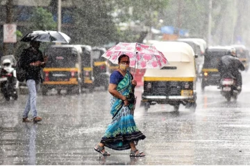 தமிழகத்தில் இன்று 3 மாவட்டங்களுக்கு ஆரஞ்சு அலர்ட்: எந்தெந்த மாவட்டங்கள் தெரியுமா?