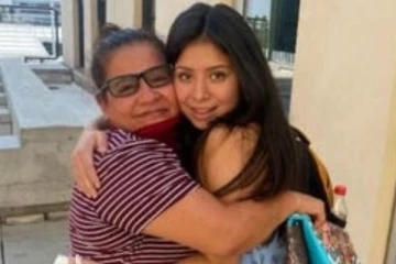 14 ஆண்டுகளுக்கு பிறகு தாயுடன் இணைந்த மகள்! அமெரிக்காவில் நடந்த நெகிழ்ச்சி சம்பவம்