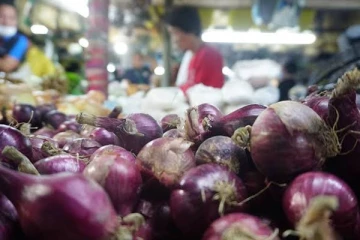 பிரபல நாட்டில் தங்கம் போல மாறிய முக்கிய உணவு பொருள்! கடுமையான வேதனையில் மக்கள்