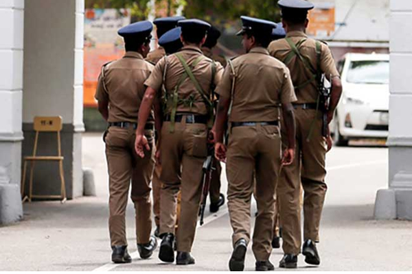 சிறிலங்கா இராணுவமுகாமிலிருந்து காணாமற்போன துப்பாக்கியால் பல படுகொலைகள் : வெளிவரும் அதிர்ச்சி தகவல் | Underworld Killings South T 56 From Military Base