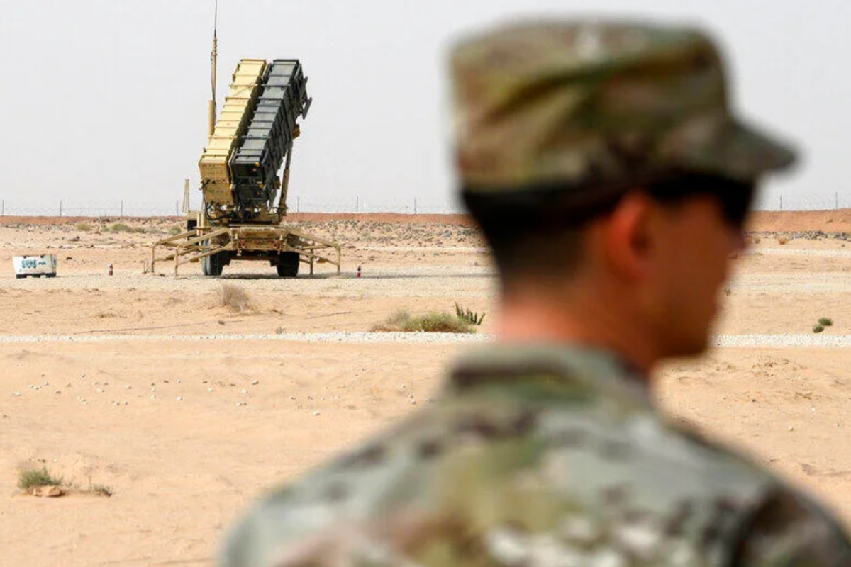 சவூதியில் ஈரானிய விமானப்படையின் அதிரடி தாக்குதல்.. அமெரிக்க வீரர்கள் படுகாயம் | Americans Injured Attack Saudi Arabia Airbase