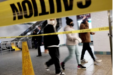 மேயர் அறிவிப்பு வெளியான சில மணிநேரத்திற்குள் நடந்த  அடுத்தடுத்த தாக்குதல்கள்: பீதியில் மக்கள்