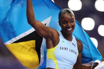 பாரிஸ் ஒலிம்பிக் : மின்னல் வேக பெண்ணால் சிறிய தீவிற்கு கிடைத்த தங்கப் பதக்கம்