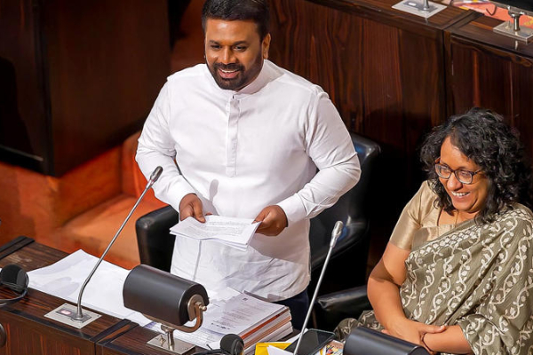 தென்னிலங்கை அரசியலில் ஏற்படவுள்ள மாற்றம் - நாடாளுமன்றம் செல்ல தயாராகும் முக்கிய புள்ளி | Changes In Political Crisis In Sri Lanka