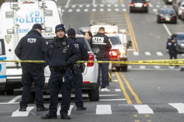 அமெரிக்கா பாடசாலையில் துப்பாக்கிச்சூடு ; 14 வயது மாணவன் கைது