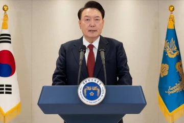 தென்கொரிய ஜனாதிபதி பதவி நீக்க தீர்மானம் நிறைவேற்றம்