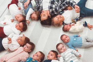 ஒரே வருடத்தில் 20 குழந்தைக்கு அம்மாவான 23 வயது பெண்!