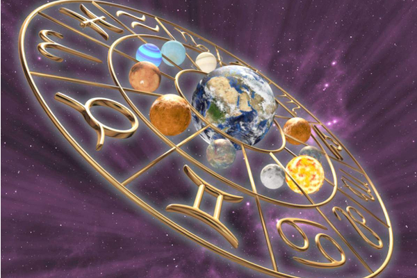 வருடத்தின் இறுதி நாளில் நீங்கள் தவிர்க்க வேண்டியவை என்ன? சிம்ம ராசியினர் செய்ய வேண்டியது? நாளைய ராசிபலன் - ஐபிசி தமிழ்