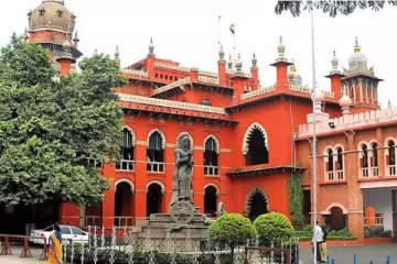 விடுதலைப் புலிகள் இயக்கத்தை புதுப்பிக்க ஆயுதங்கள் கடத்தியதாக தொடரப்பட்ட வழக்கை ரத்து செய்யக்கோரி மனு தாக்கல்