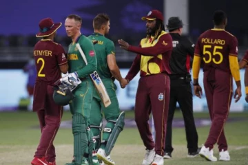 மேற்கிந்திய தீவு அரையிறுதி கனவு காலியா? தென் ஆப்பிரிக்காவிடம் தோல்வி: சொதப்பிய பேட்ஸ்மேன்ஸ்