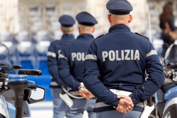 ஐரோப்பிய நாடொன்றில் மனைவியை கொடூரமாக தாக்கிய இலங்கையருக்கு நேர்ந்த கதி | Sri Lankan Arrested In Italy ஐரோப்பிய நாடொன்றில் மனைவியை கொடூரமாக தாக்கிய இலங்கையருக்கு நேர்ந்த கதி | Sri Lankan Arrested In Italy