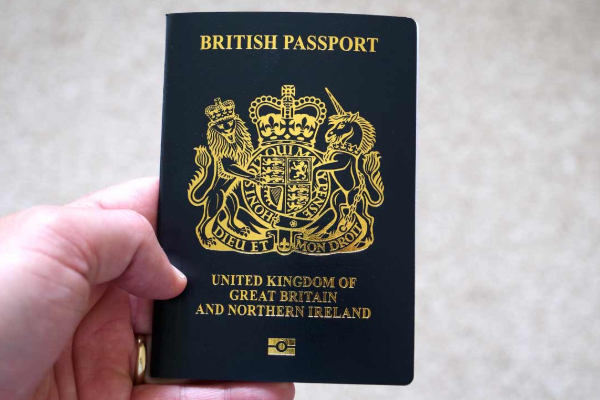 இன்று முதல்... பிரித்தானியாவுக்கு பயணிப்போருக்கு ஒரு முக்கிய செய்தி | Uk Impose Eta Mandatory For Foreign Visitors இன்று முதல்... பிரித்தானியாவுக்கு பயணிப்போருக்கு ஒரு முக்கிய செய்தி | Uk Impose Eta Mandatory For Foreign Visitors